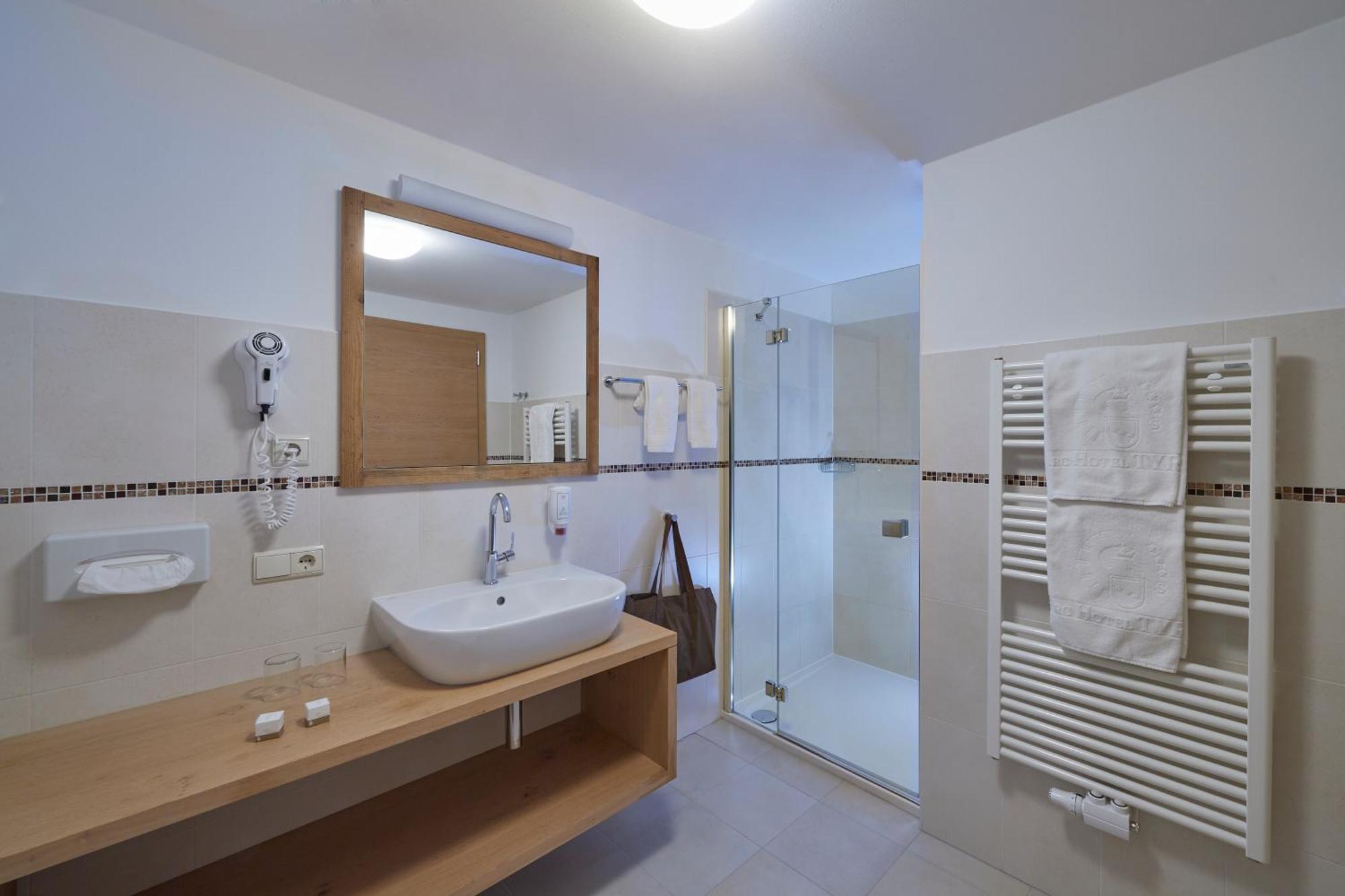 Parc Hotel Tyrol Castelrotto Exterior photo
